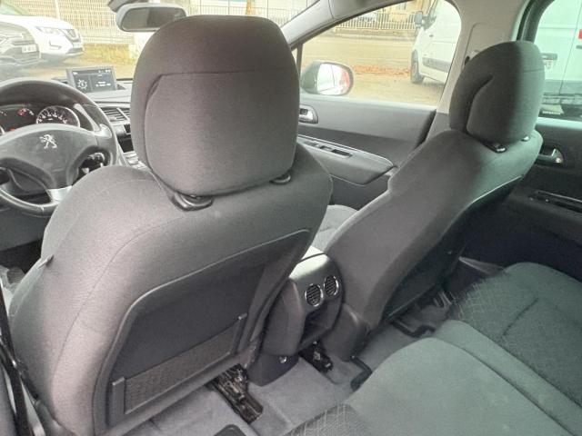 Peugeot 3008 image 6