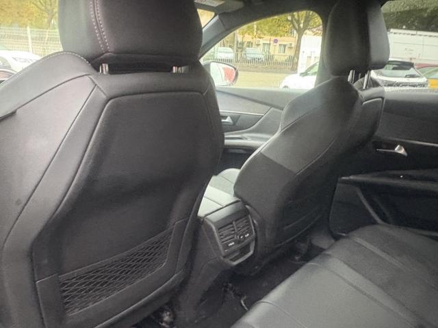 Peugeot 3008 image 9