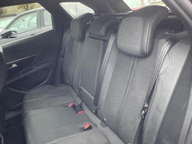 Peugeot 3008 image 1