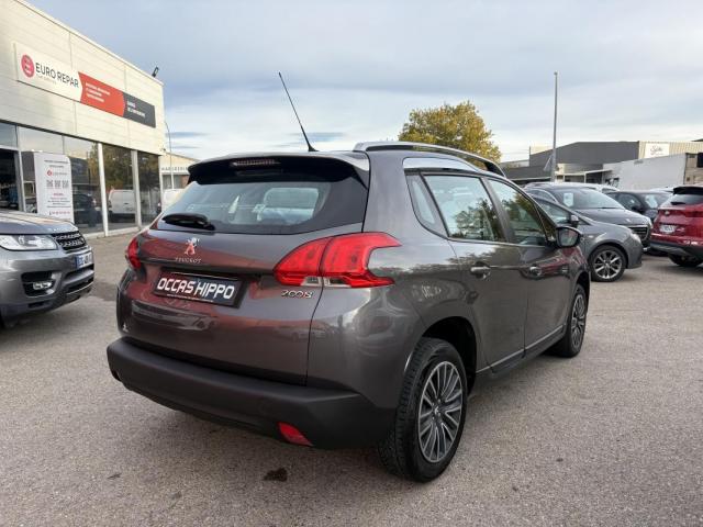 Peugeot 2008 image 3