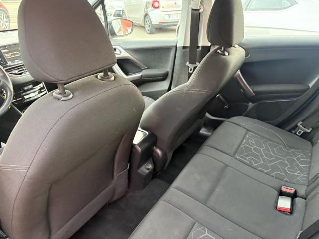 Peugeot 2008 image 1
