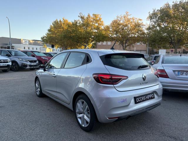 Renault Clio image 9