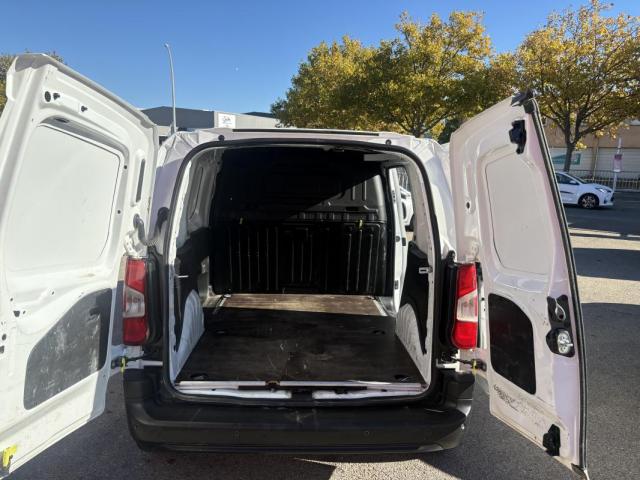 Peugeot Partner image 2