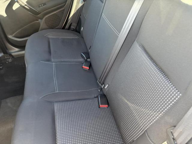 Peugeot 208 image 3