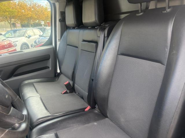 Peugeot Expert image 2