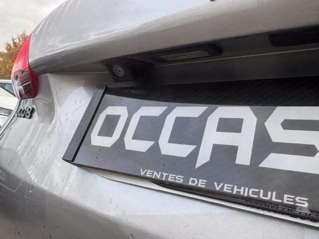 Peugeot 2008 image 7