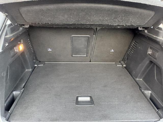 Peugeot 3008 image 1