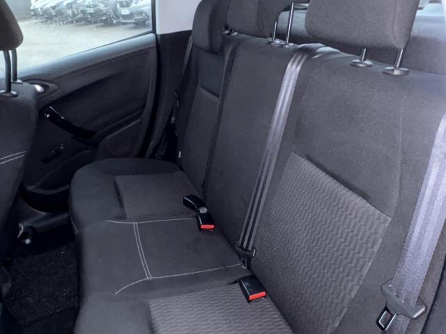 Peugeot 208 image 3
