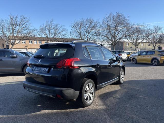 Peugeot 2008 image 6