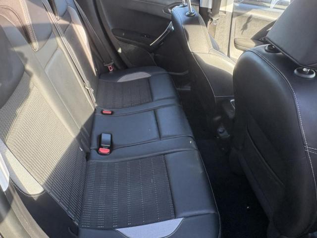 Peugeot 2008 image 9