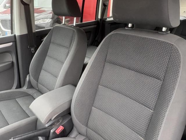 Volkswagen Touran image 3