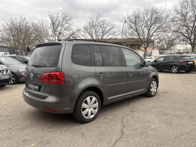 Volkswagen Touran image 9