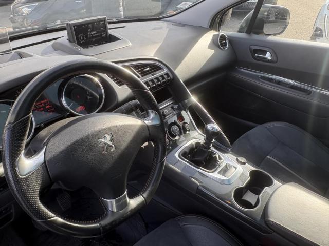 Peugeot 3008 image 9