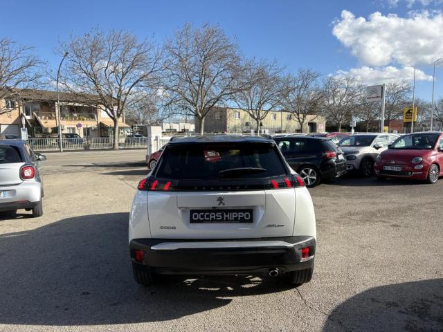 Peugeot 2008 image 5