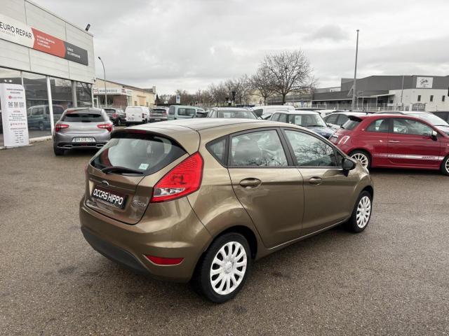 Ford Fiesta image 5