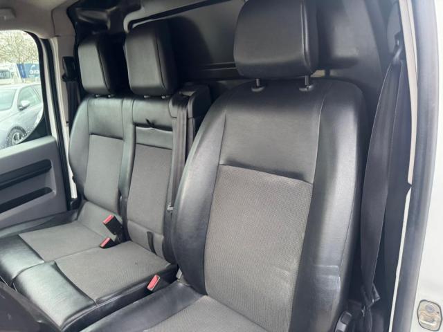 Peugeot Expert image 4