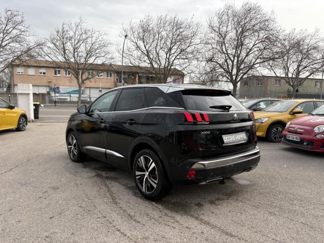 Peugeot 3008 image 2