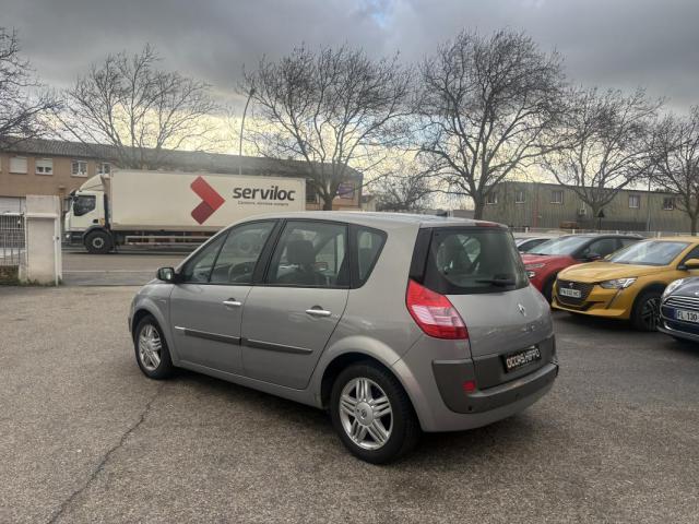 Renault Scénic image 1