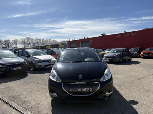 Peugeot 208 Vti 82cv Allure Bvm5 Equiper Superethanol