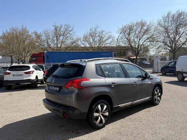 Peugeot 2008 image 7
