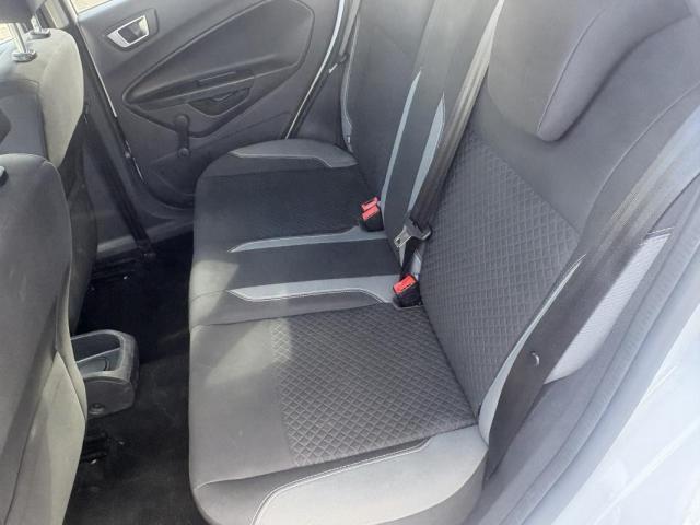 Ford Fiesta image 7