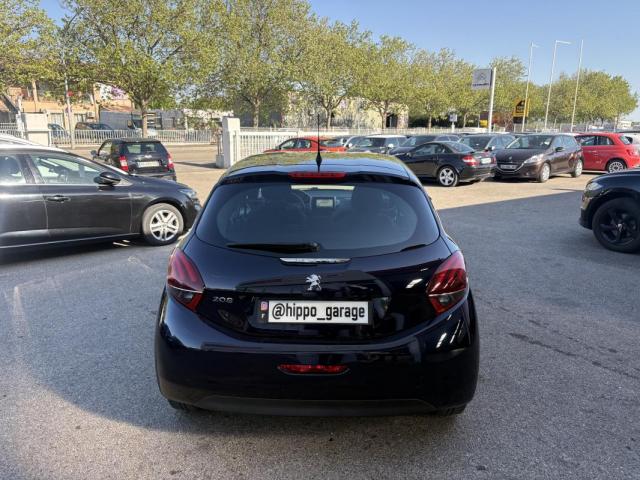Peugeot 208 image 4