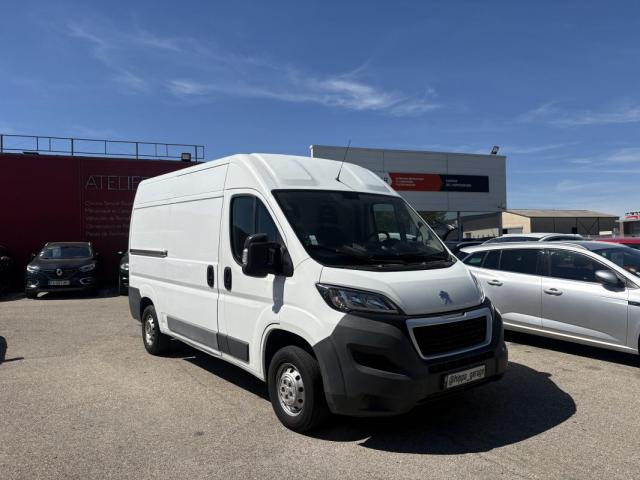 Peugeot Boxer image 3