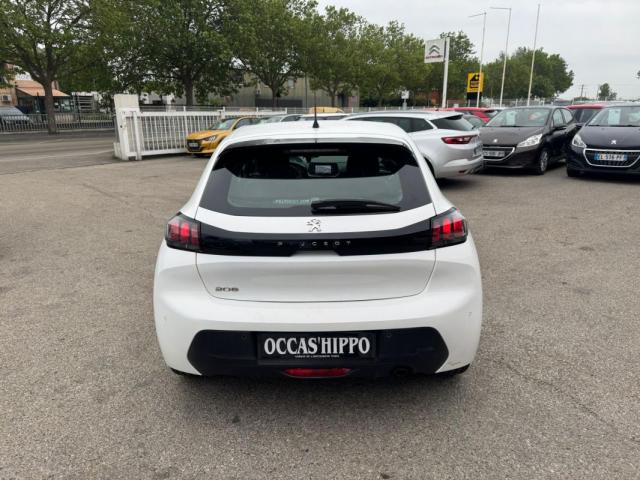 Peugeot 208 image 7