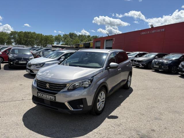 Peugeot 5008 image 2