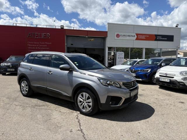 Peugeot 5008 image 9
