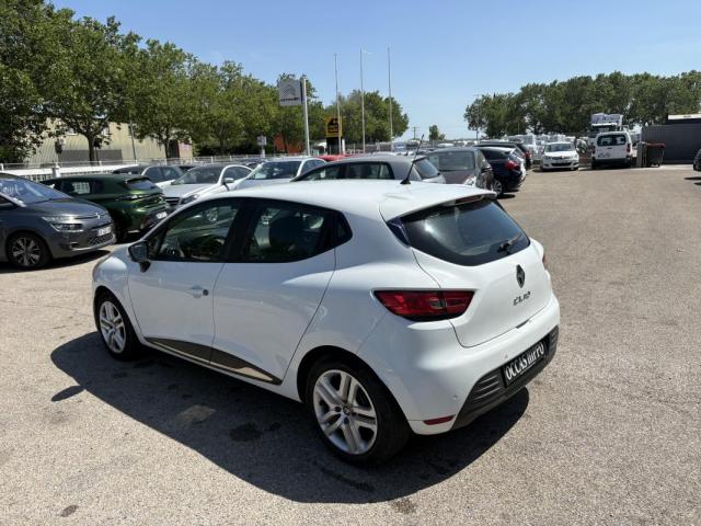 Renault Clio image 9