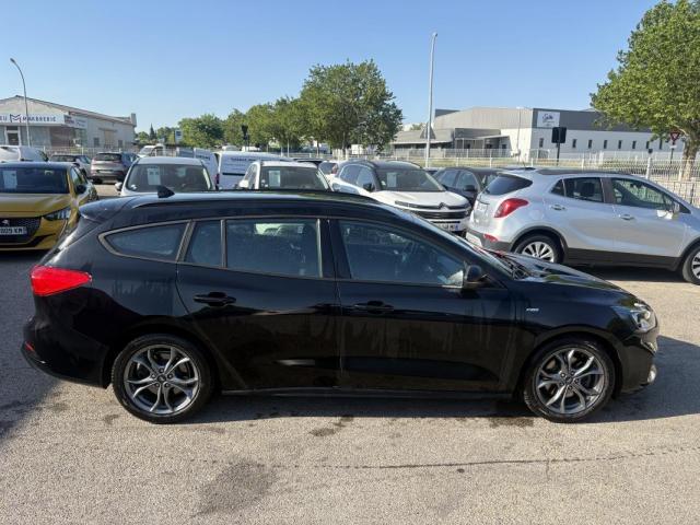 Ford Focus image 2