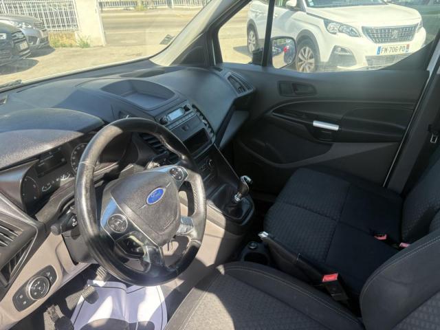 Ford Transit Connect image 1