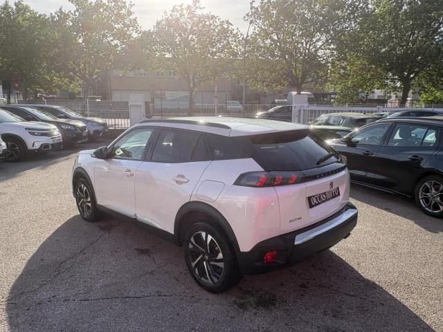 Peugeot 2008 image 9