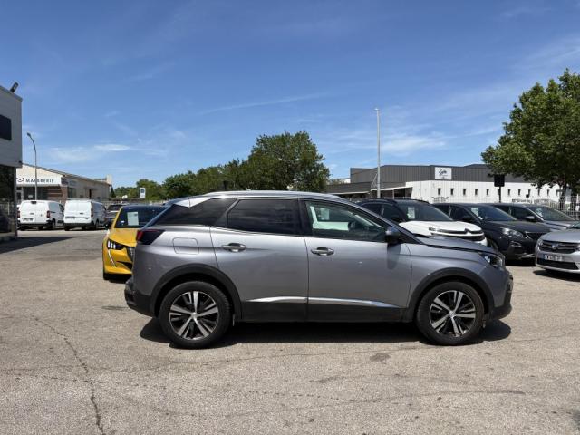 Peugeot 3008 image 9