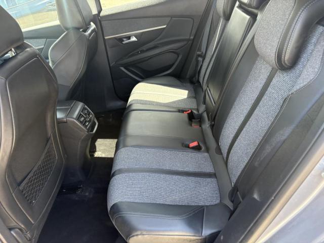 Peugeot 3008 image 3