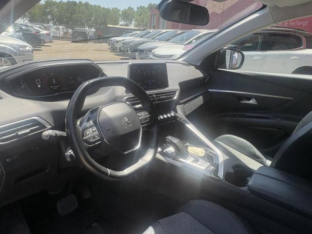 Peugeot 3008 image 8
