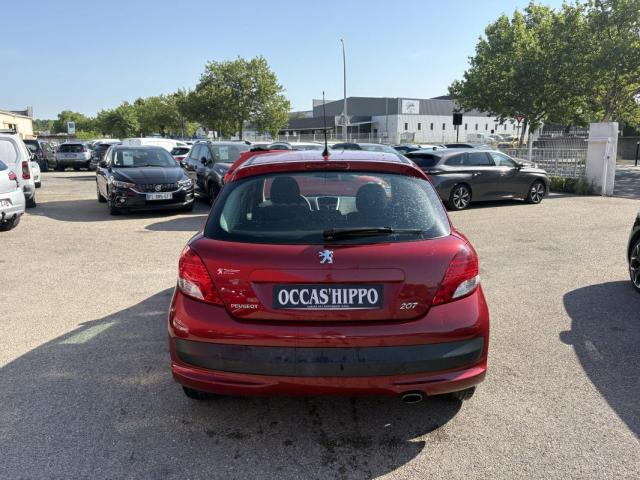 Peugeot 207 image 1