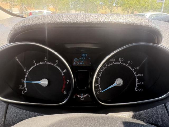 Ford Ecosport image 5