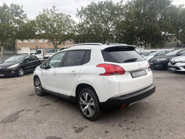 Peugeot 2008 image 1