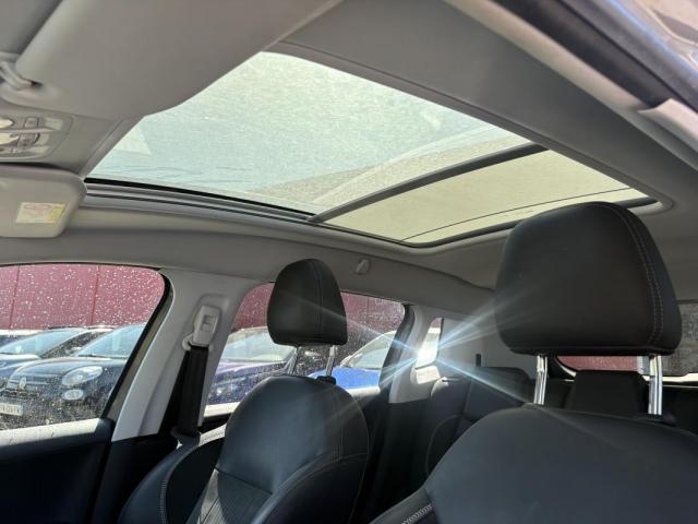 Peugeot 2008 image 7