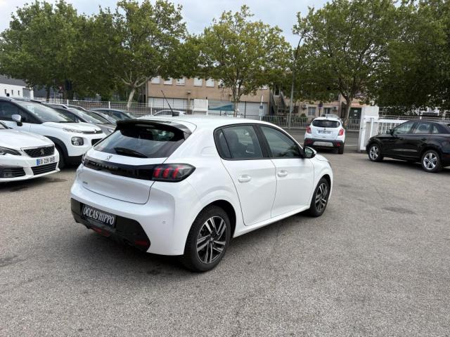 Peugeot 208 image 7