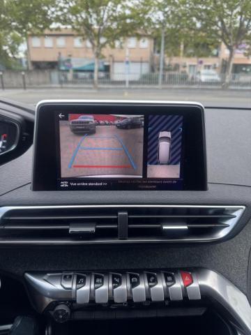 Peugeot 5008 image 2