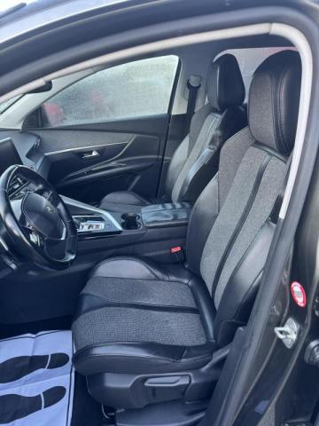 Peugeot 3008 image 6