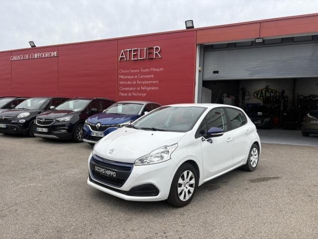 Peugeot 208 image 5