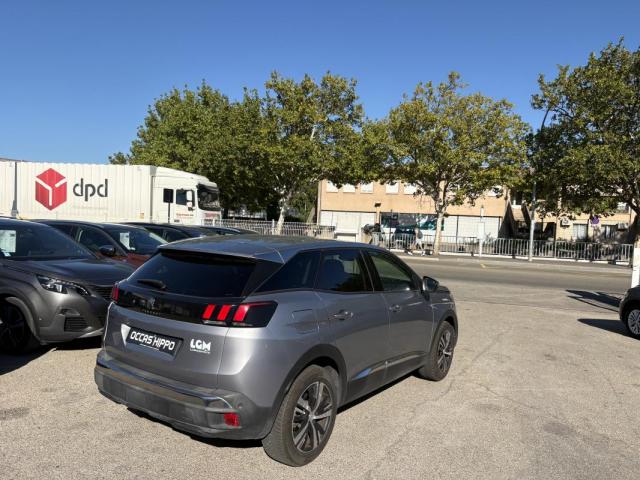 Peugeot 3008 image 2