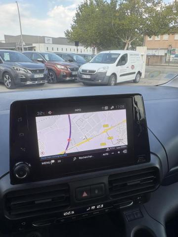 Peugeot Rifter image 1