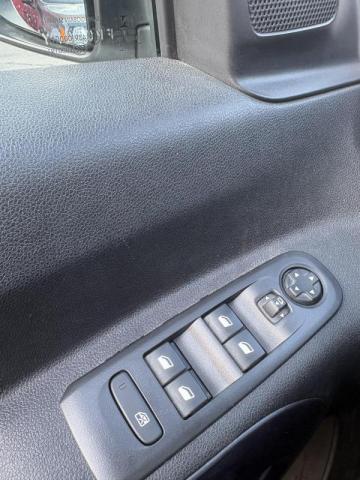 Peugeot Rifter image 7