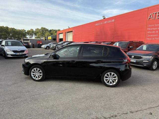 Peugeot 308 image 9