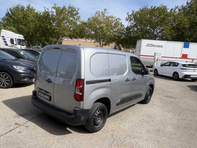 Peugeot Partner image 2
